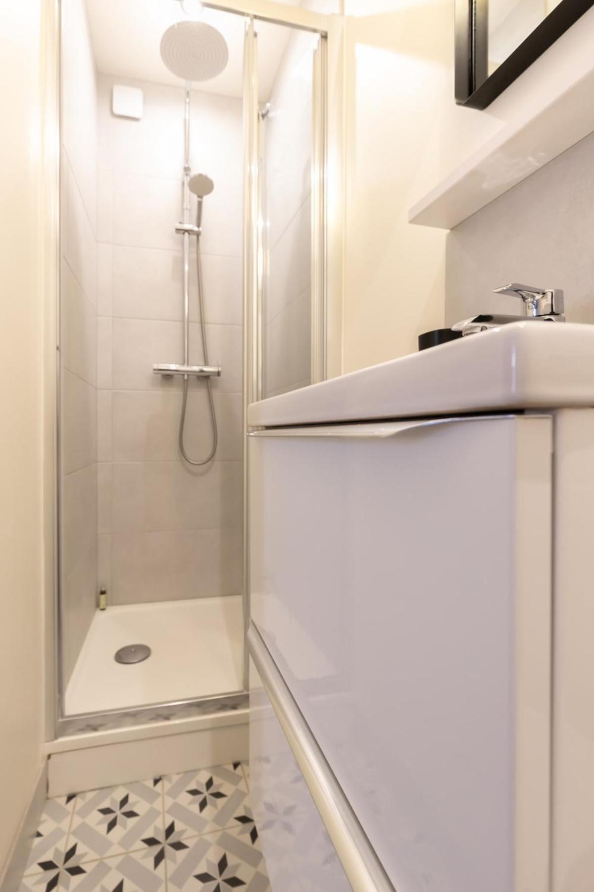 Au Petit Sommet 1 - Appartement Centre Ville 30M2 Modane Exterior photo
